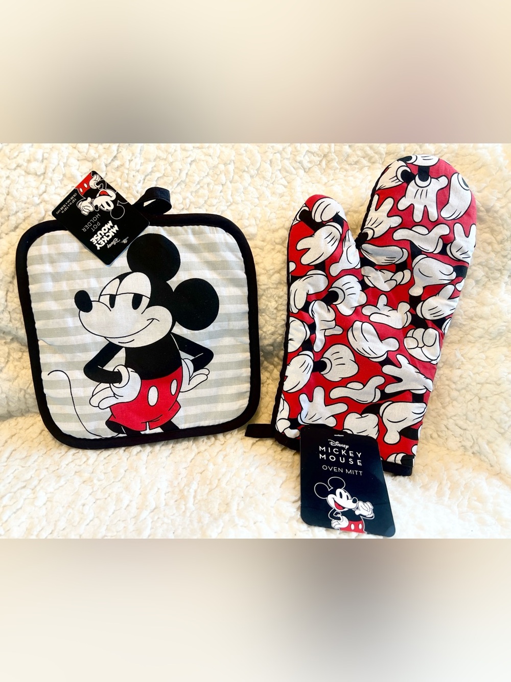Mickey Mouse Oven Mitt & Pot Holder - Disney